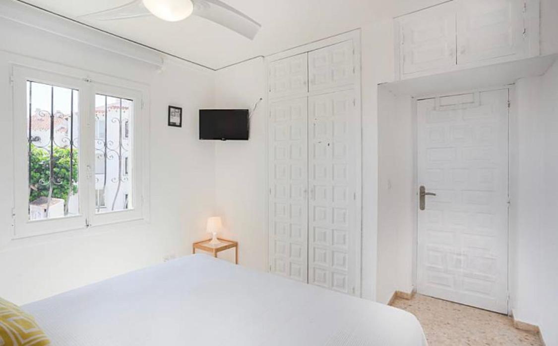 Precioso Apartamento Para 2/4 Personas,Les Marines Apartment Denia Exterior photo
